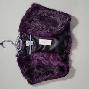 NWT Ruyi Purple Faux Fur Cropped Vest Shrug M